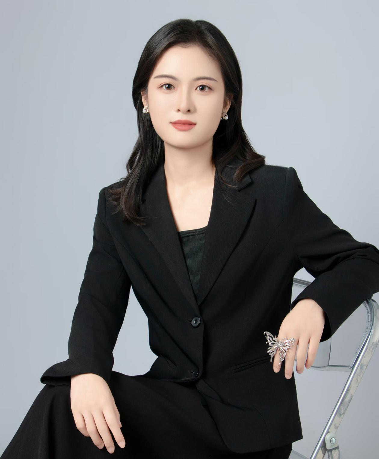 崔莹律师